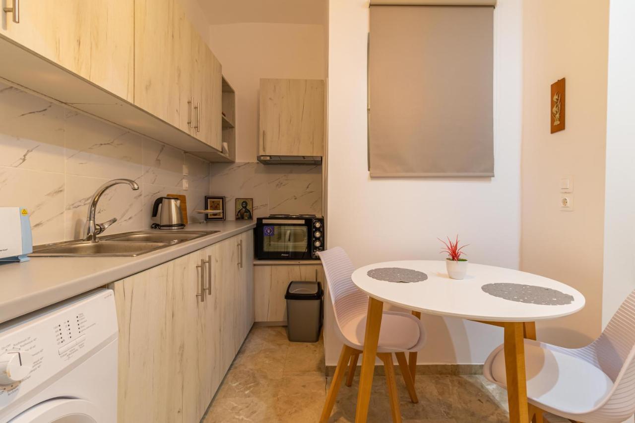 Korinthos Downtown Apartment 외부 사진